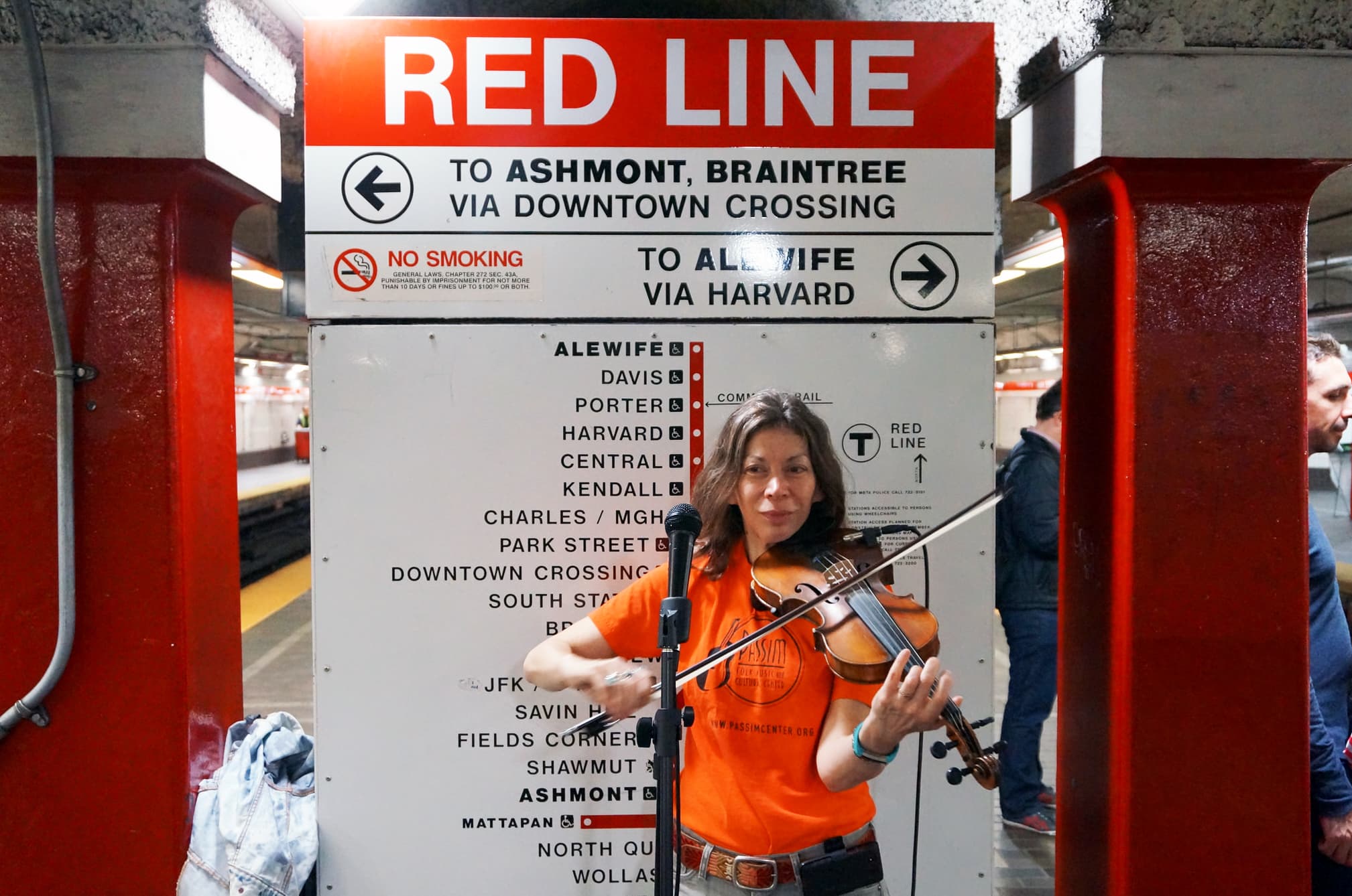 This is the featured image of the Subway Series: Ilana Katz Katz blog article.