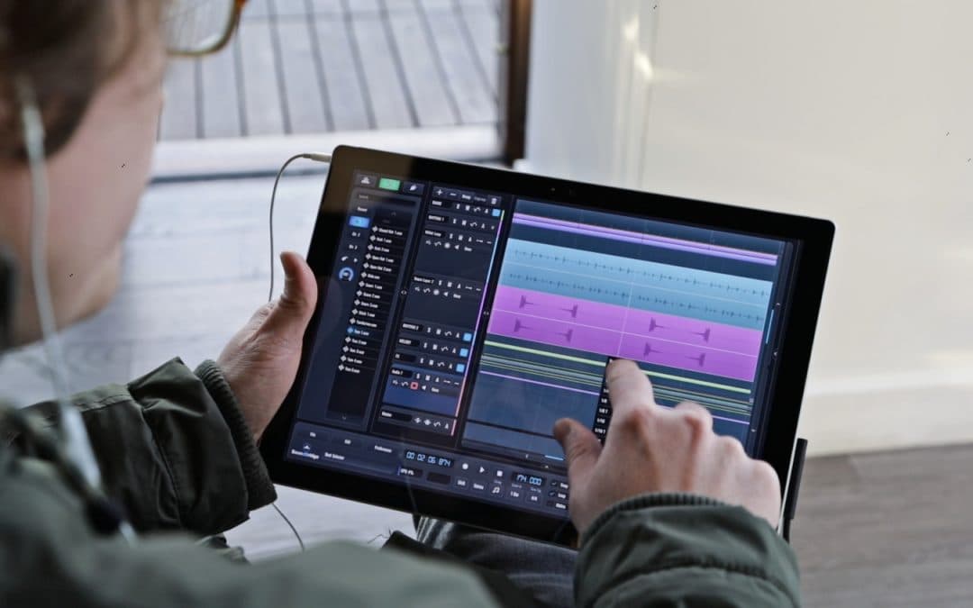 This is the featured image of the Program a Melodic House Drum Groove by Using RitMix blog article.